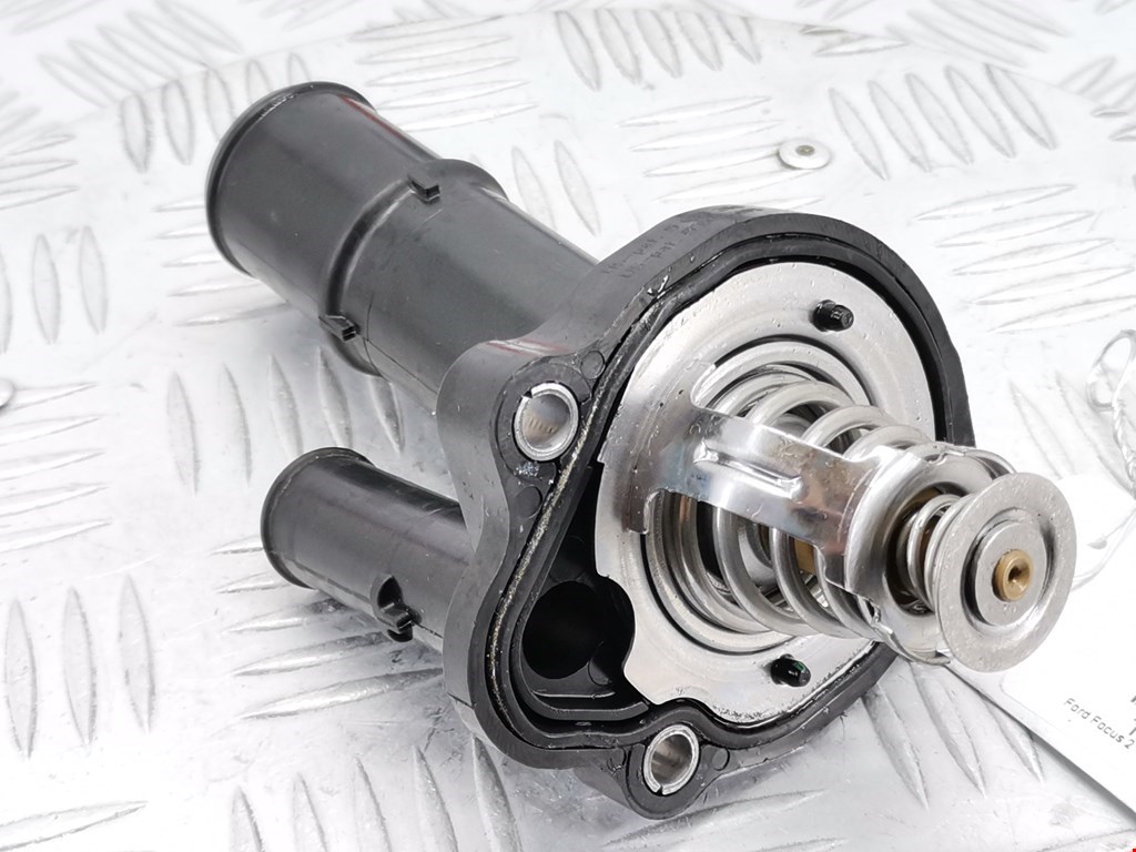 Корпус термостата FORD Focus II 2005-2011