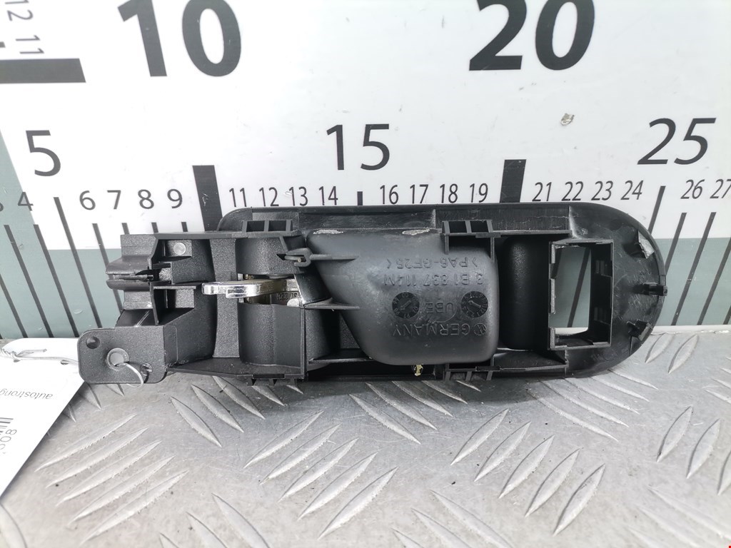 Ручка дверная передняя внутренняя правая VOLKSWAGEN Golf IV 1997-2003