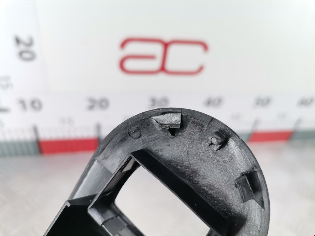 Ручка дверная передняя внутренняя правая VOLKSWAGEN Golf IV 1997-2003