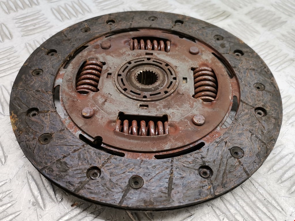 Маховик (демпфер сцепления) FIAT Grande Punto 2005-2009