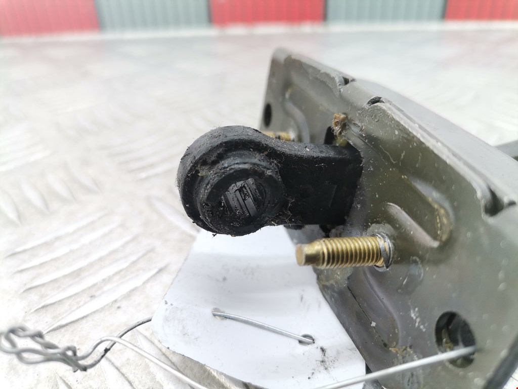 Ограничитель открывания двери FORD Cougar 1998-2002