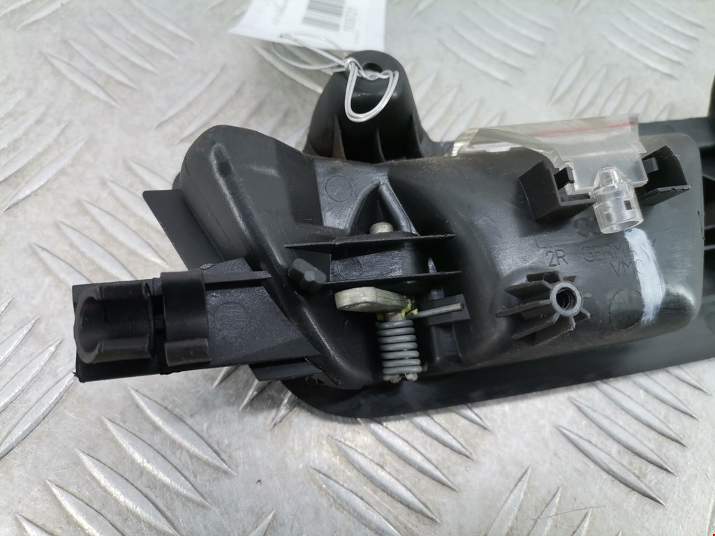 Ручка дверная задняя внутренняя правая AUDI A4 B6 2001-2005
