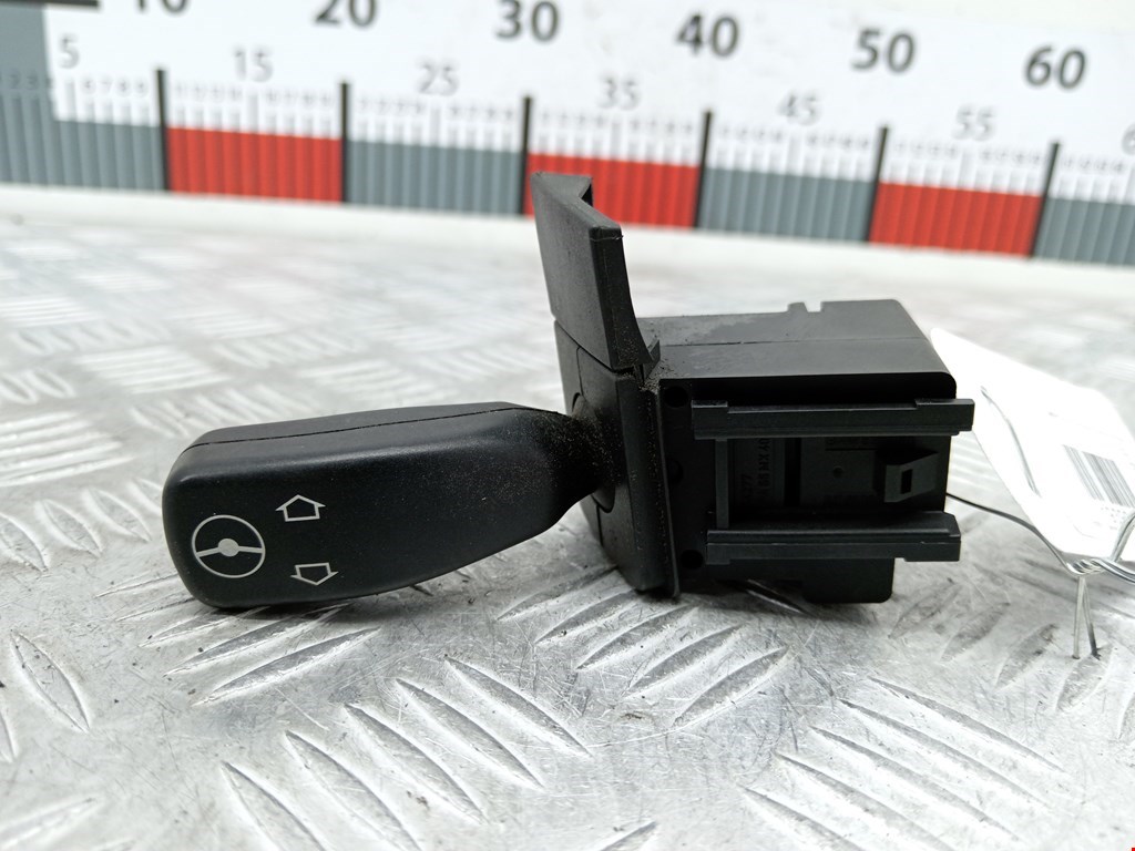 Переключатель (джойстик) регулировки рулевой колонки BMW 5-Series (E39) (1995-2004)