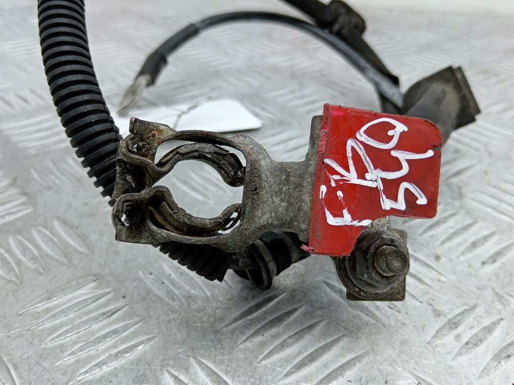 Клемма аккумулятора (плюс) + PEUGEOT 207 2006-2015