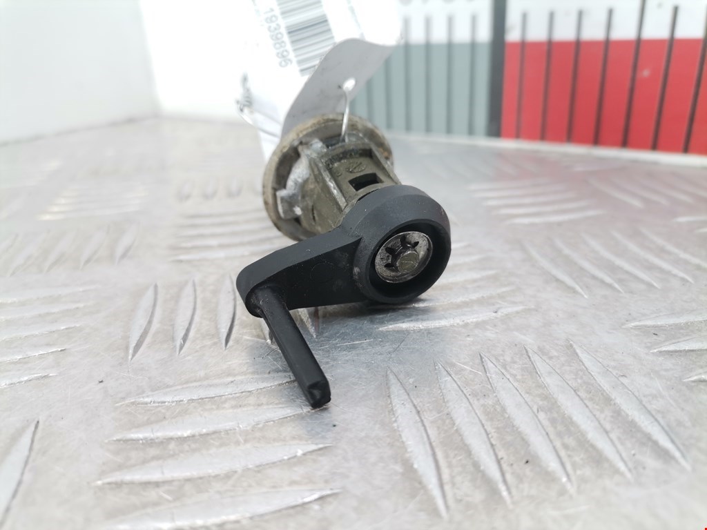 Вставка замка багажника PEUGEOT 206 1998-2012