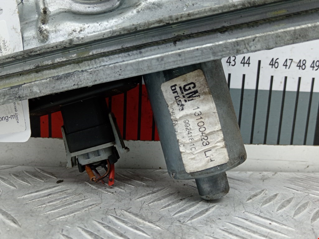 Стеклоподъемник задний левый OPEL Astra H/Family 2004-2015