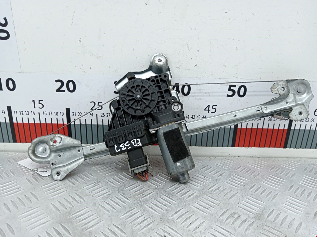 Стеклоподъемник задний правый OPEL Astra H/Family 2004-2015