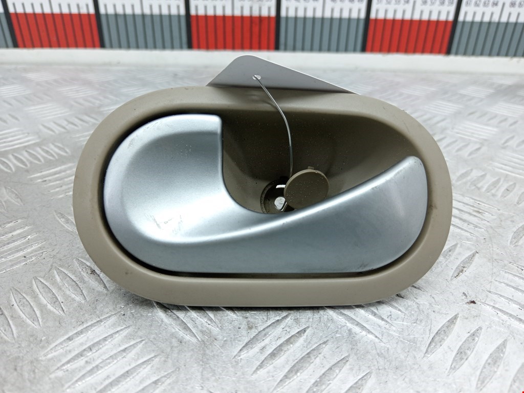 Ручка дверная задняя внутренняя левая RENAULT Scenic II 2003-2010