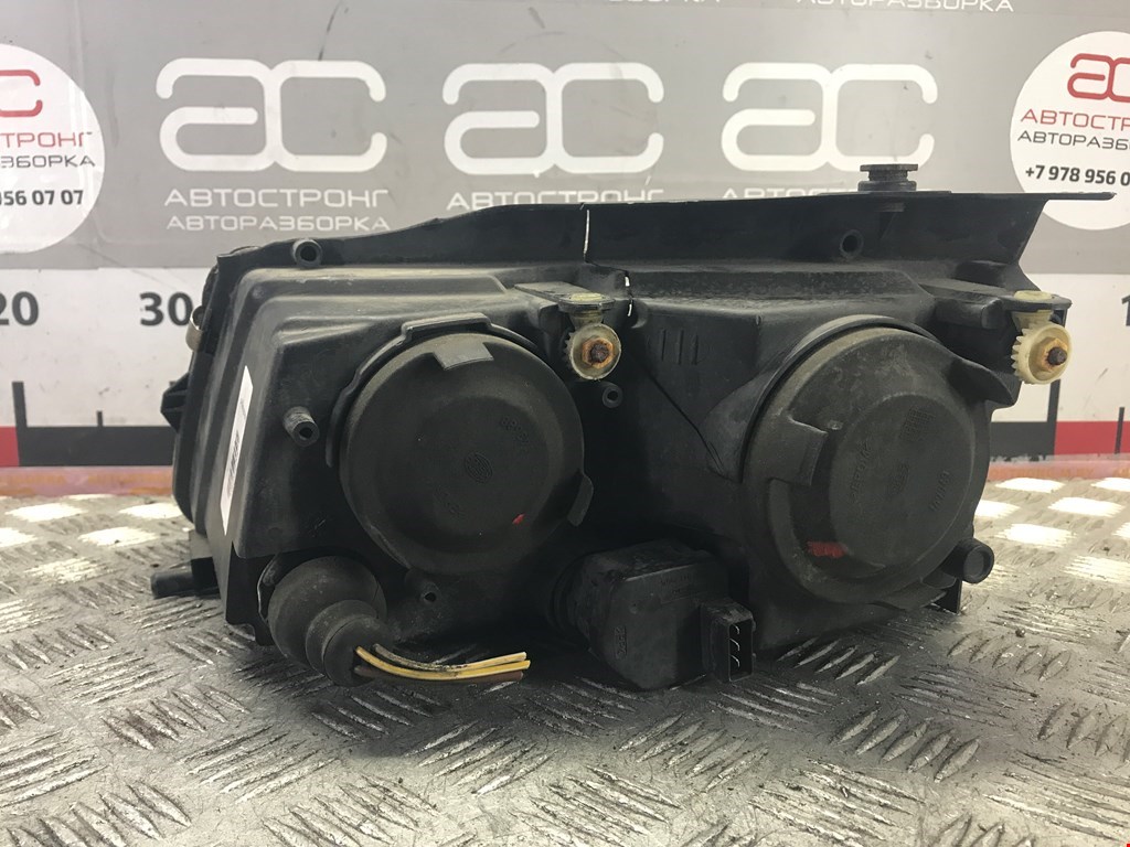 Фара правая VOLKSWAGEN Passat B5 1997-2005