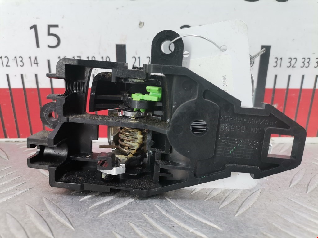 Ручка дверная передняя внутренняя правая PEUGEOT 4007 2007-2012