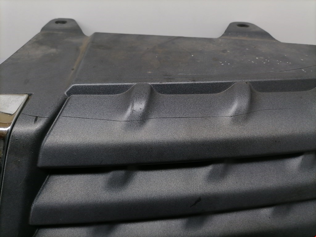 Решетка радиатора NISSAN Qashqai J10 2006-2013