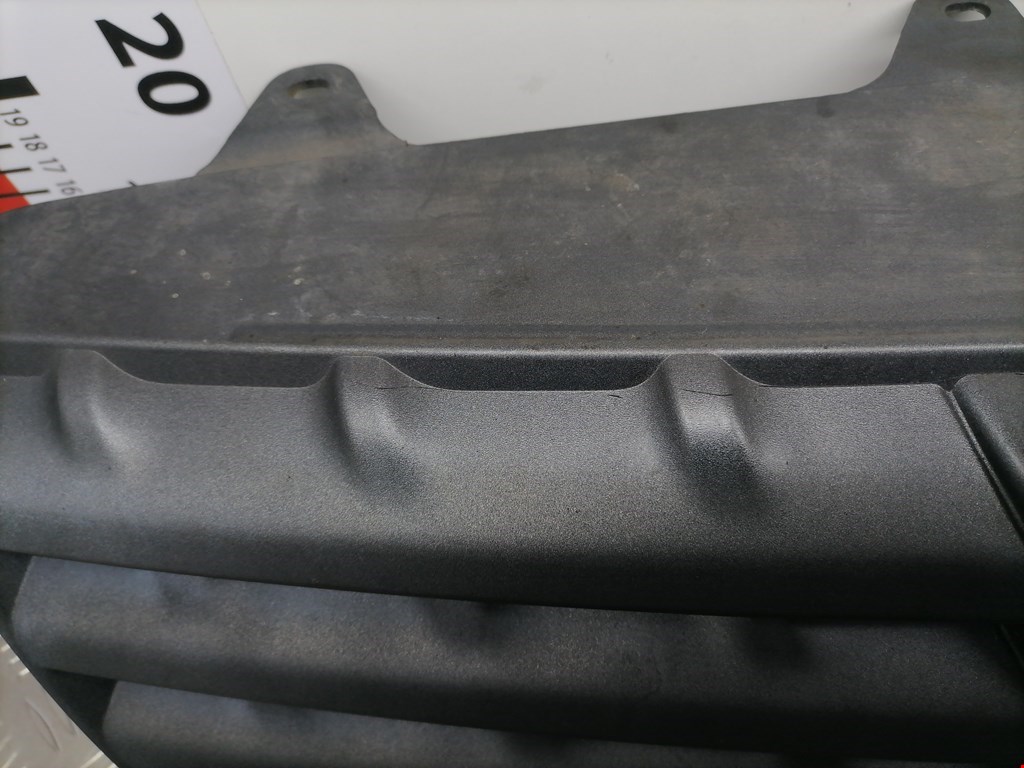 Решетка радиатора NISSAN Qashqai J10 2006-2013