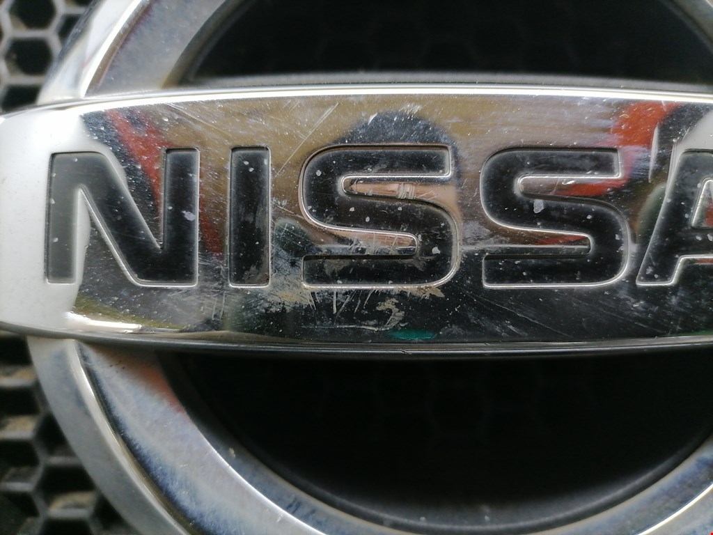 Решетка радиатора NISSAN Qashqai J10 2006-2013