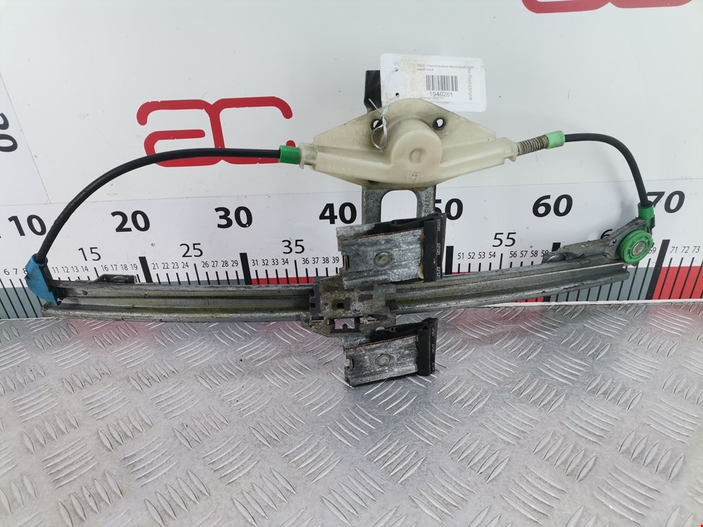 Стеклоподъемник задний левый VOLKSWAGEN Golf III 1991-1997