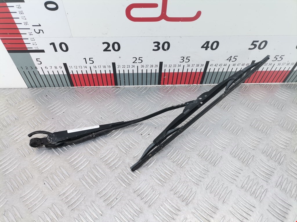 Поводок дворника задний (заднего) SEAT Ibiza 1993-2002