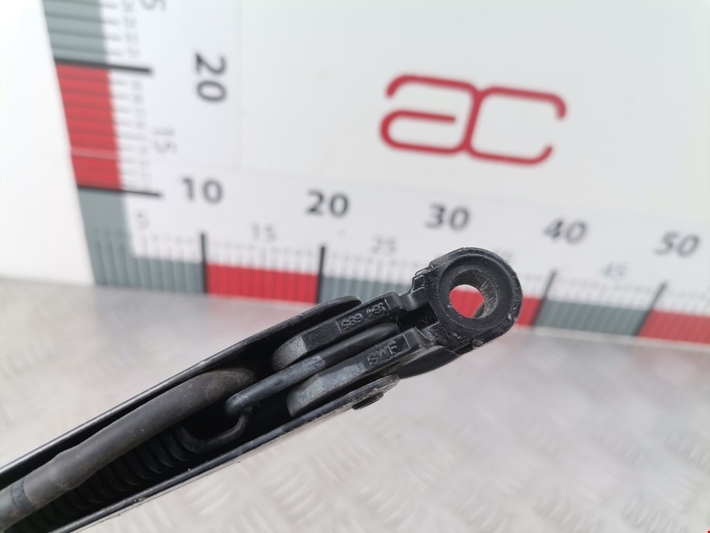 Поводок дворника задний (заднего) SEAT Ibiza 1993-2002