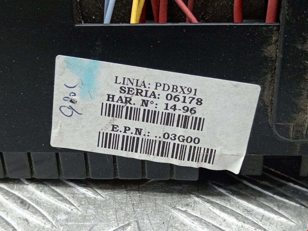 Датчик уровня в бачок омывателя RENAULT Laguna 2007-2015