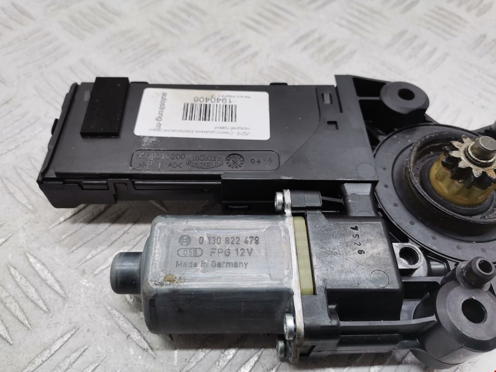 Стеклоподъемник передний правый RENAULT Megane III 2009-2016