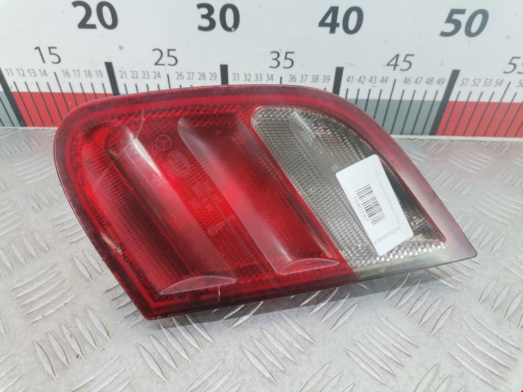 Фонарь задний внутренний правый MERCEDES-BENZ CLK-Class W208 1997-2002