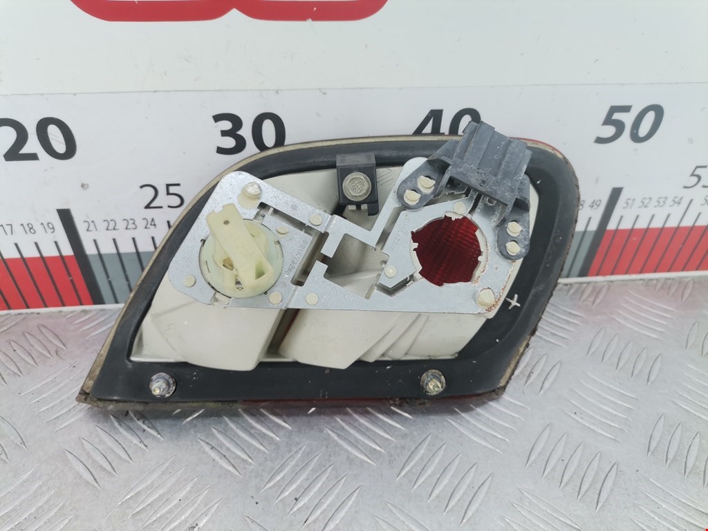 Фонарь задний внутренний правый MERCEDES-BENZ CLK-Class W208 1997-2002