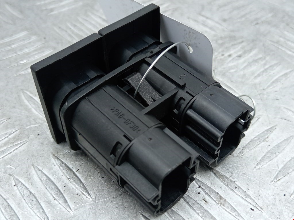 Кнопка аварийной сигнализации (аварийки) FORD Mondeo III 2000-2007