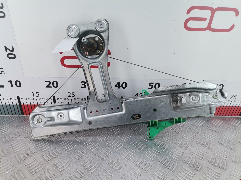 Стеклоподъемник задний левый OPEL Astra J 2009-2017