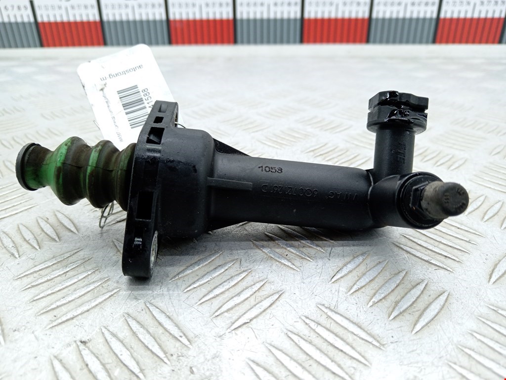 Цилиндр сцепления рабочий VOLKSWAGEN Polo IV 2001-2009