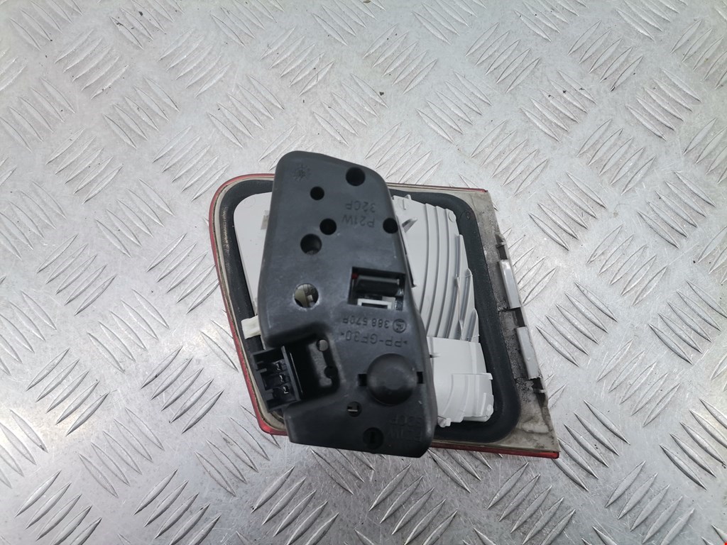 Фонарь задний внутренний правый BMW 3er E46 1998-2006