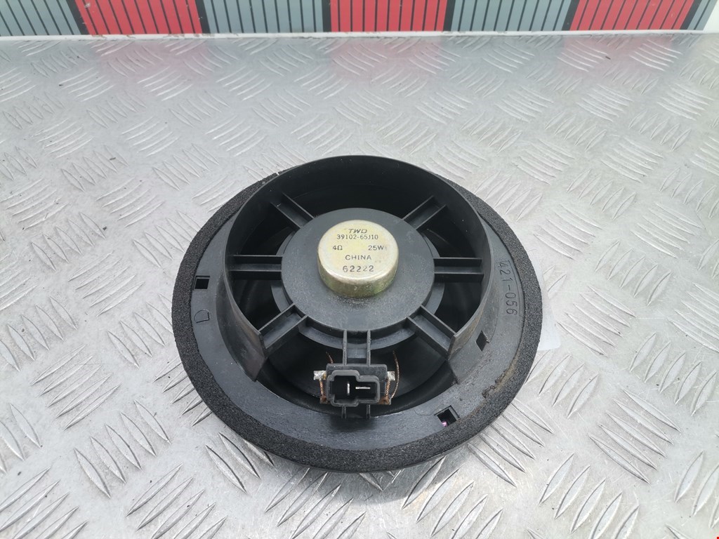 Динамик SUZUKI Grand Vitara 2005-2015