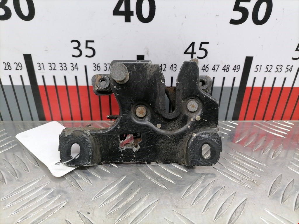 Замок капота AUDI A4 B5 1995-2001