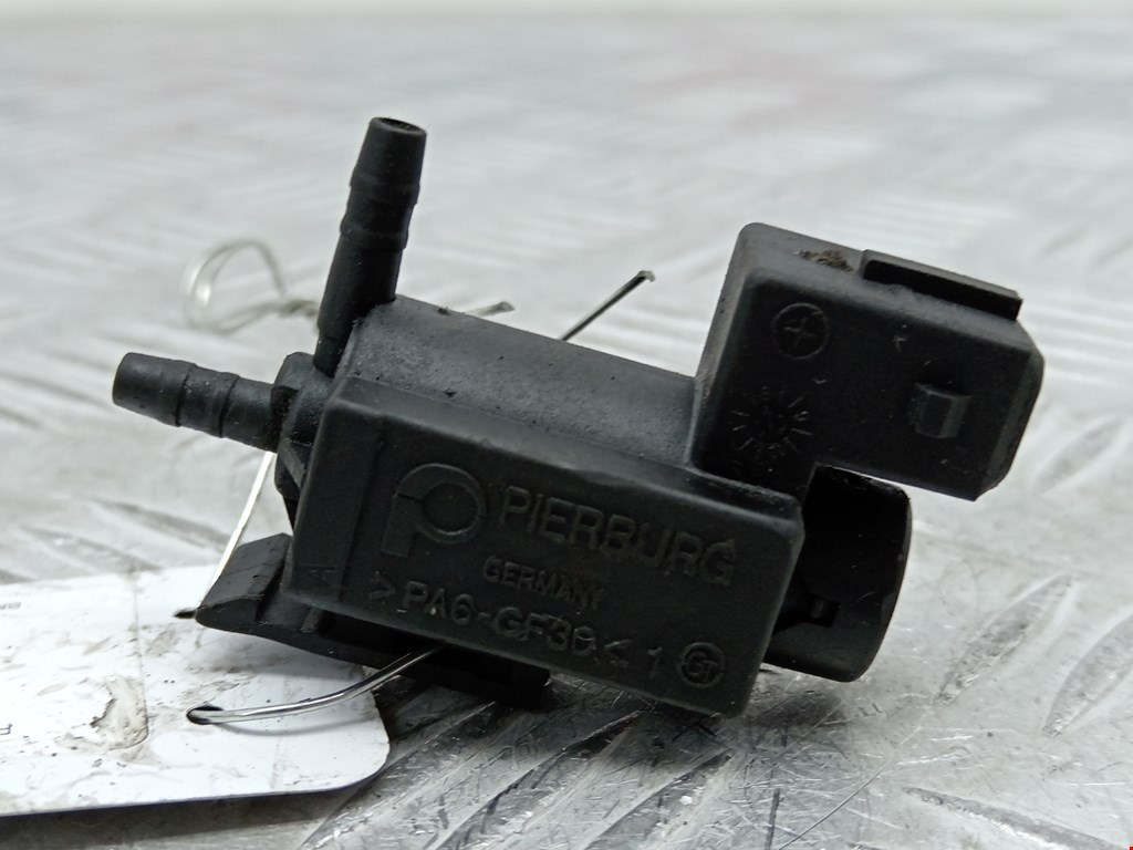 Клапан воздушного фильтра BMW 3-Series (E46) (1998-2007)