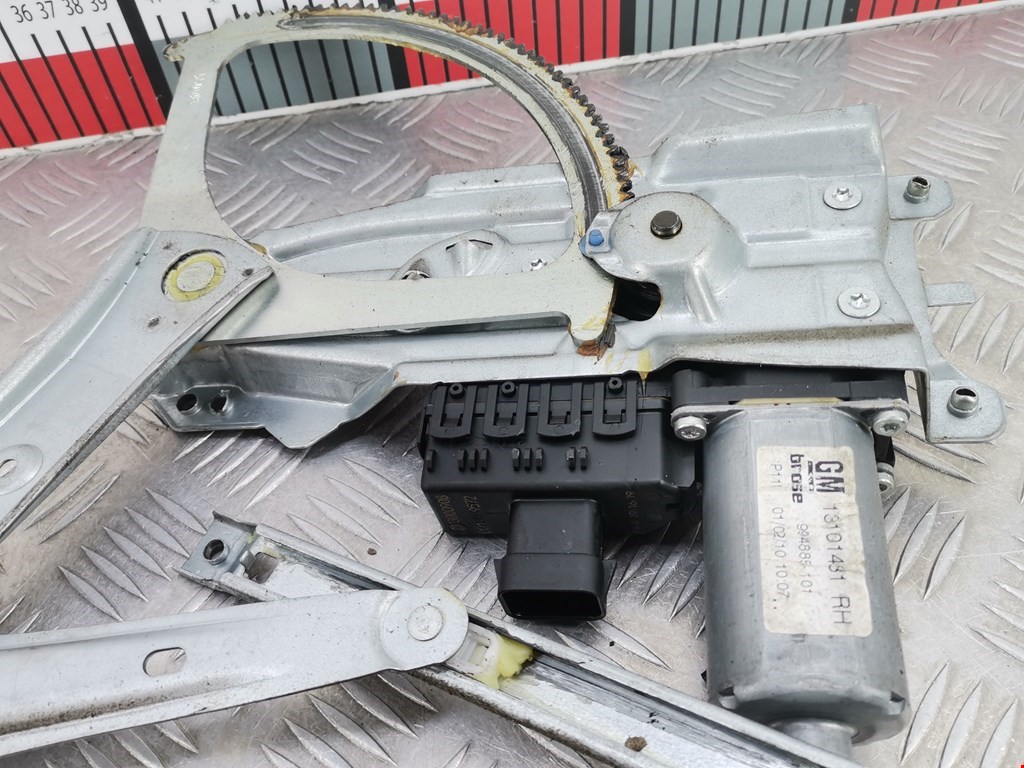 Стеклоподъемник передний правый OPEL Astra H/Family 2004-2015