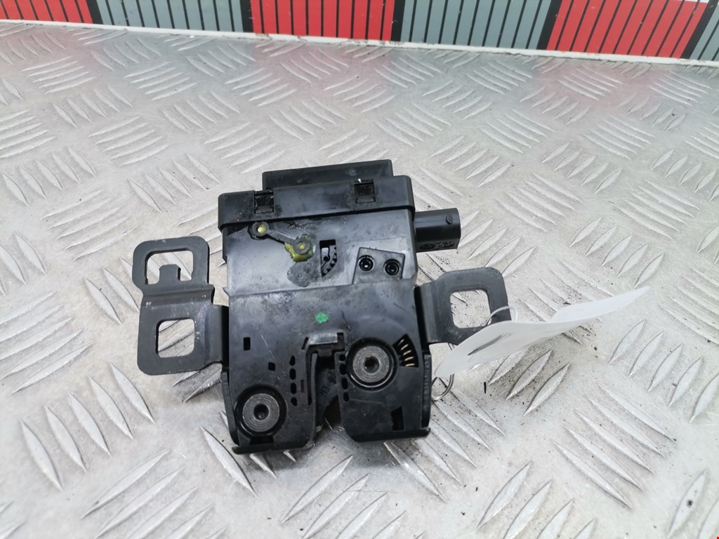 Замок заднего стекла Land Rover Range Rover Sport 1 (2005-2013)