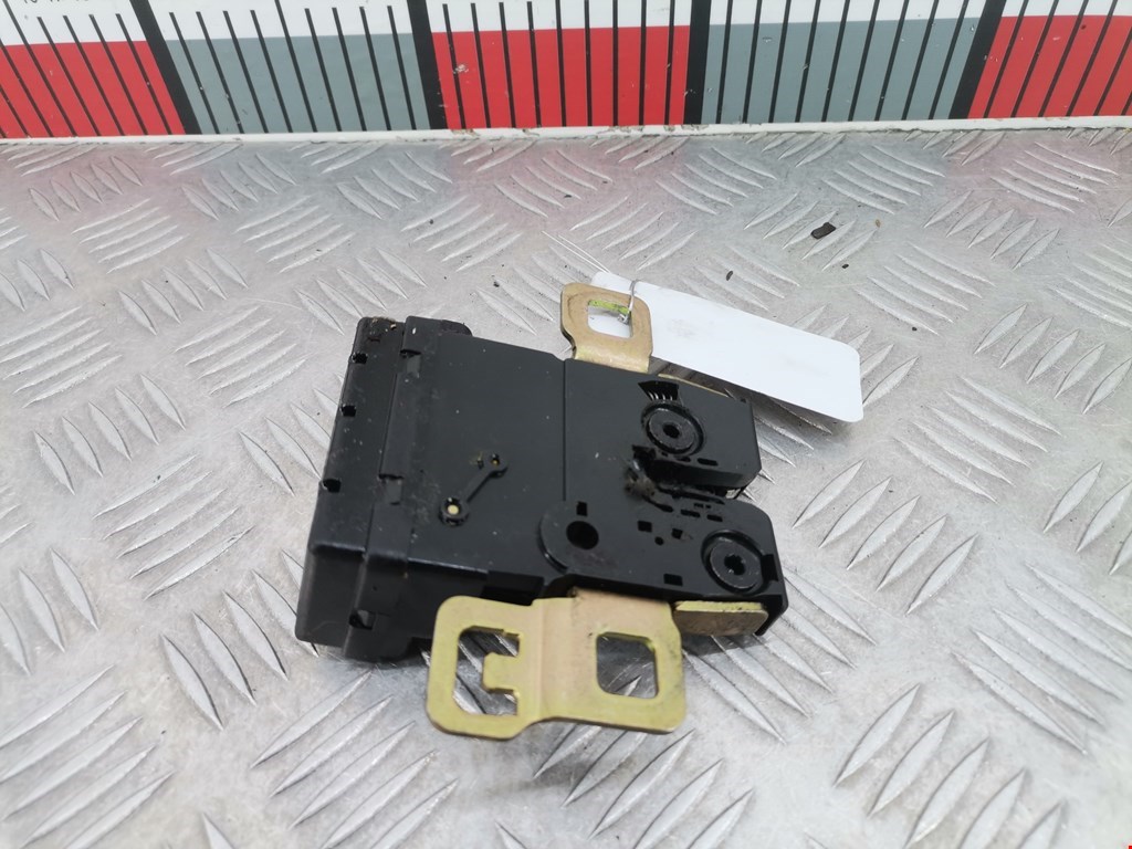 Замок багажника (крышки двери) LAND ROVER Range Rover Sport 2005-2013