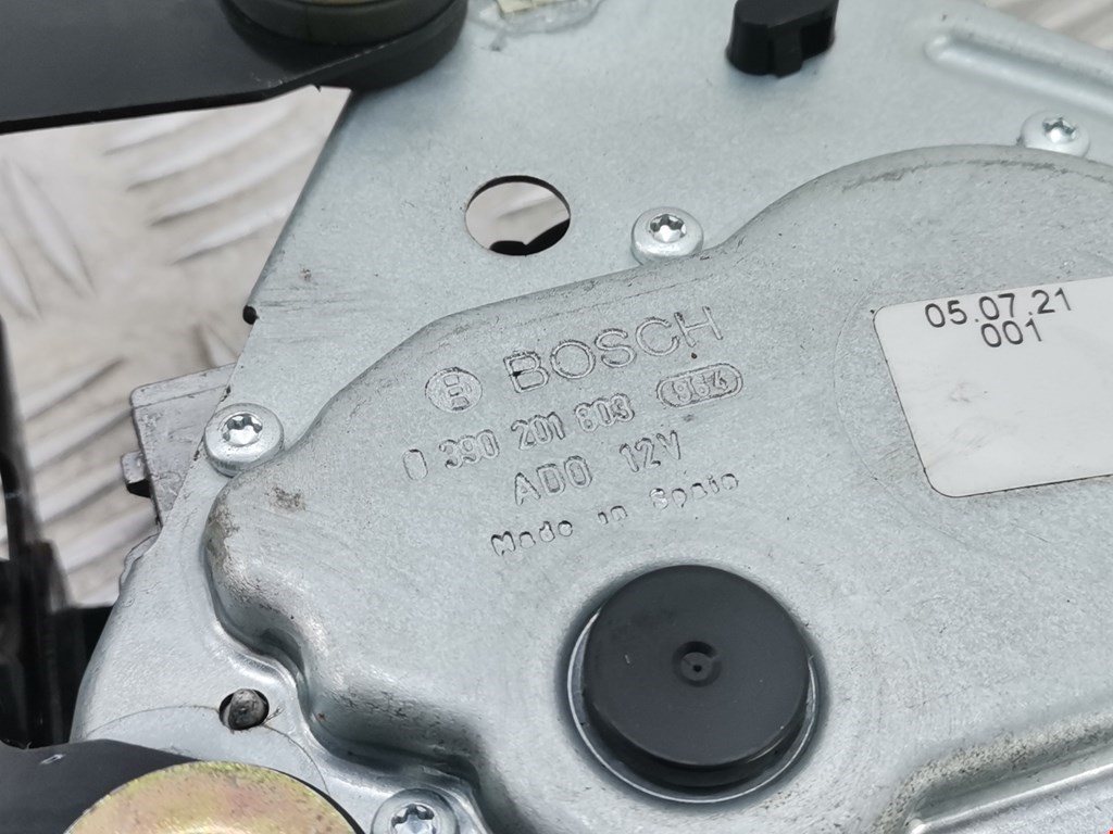 Моторчик стеклоочистителя задний JAGUAR X-Type 2001-2009