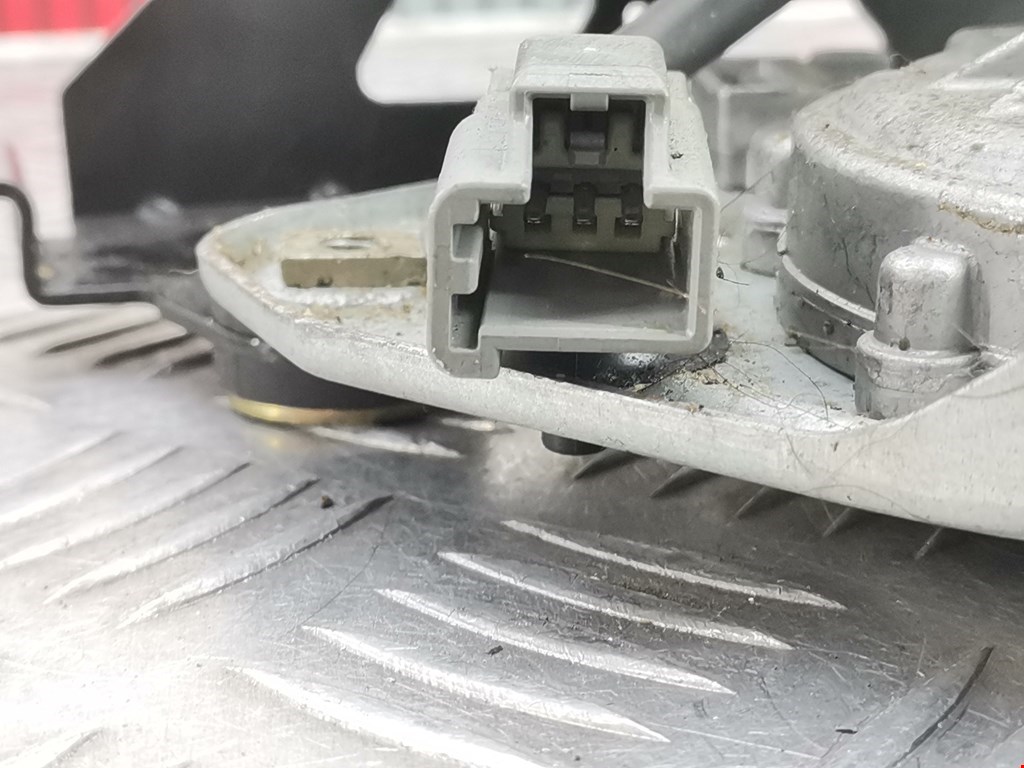 Моторчик стеклоочистителя задний JAGUAR X-Type 2001-2009