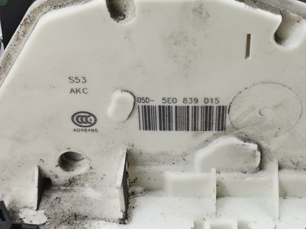 Замок двери задней левой SKODA Rapid 2012-2020