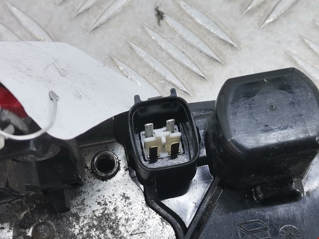 Замок двери передней левой JEEP Grand Cherokee WK 2004-2010