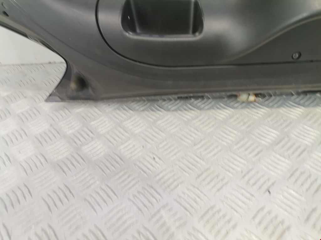 Стекло заднее FORD Kuga 2008-2012