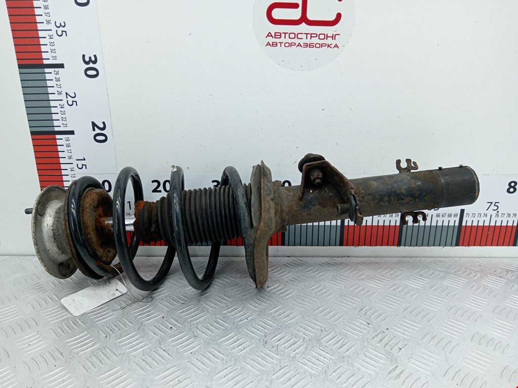 Амортизатор передний левый BMW X3 E83 2003-2010