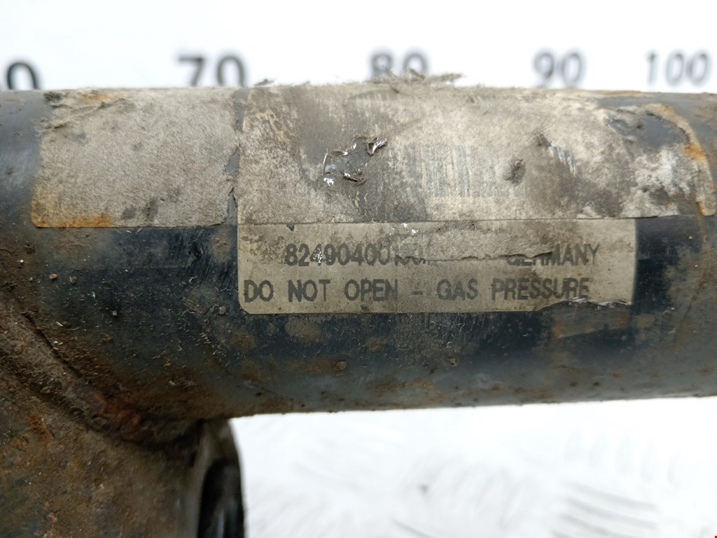 Амортизатор передний левый BMW X3 E83 2003-2010