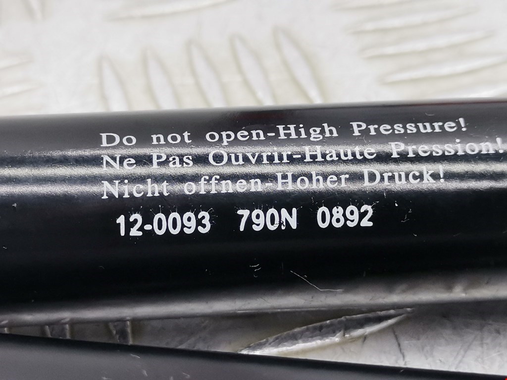 Амортизатор крышки (двери) багажника FORD Galaxy 1995-2005