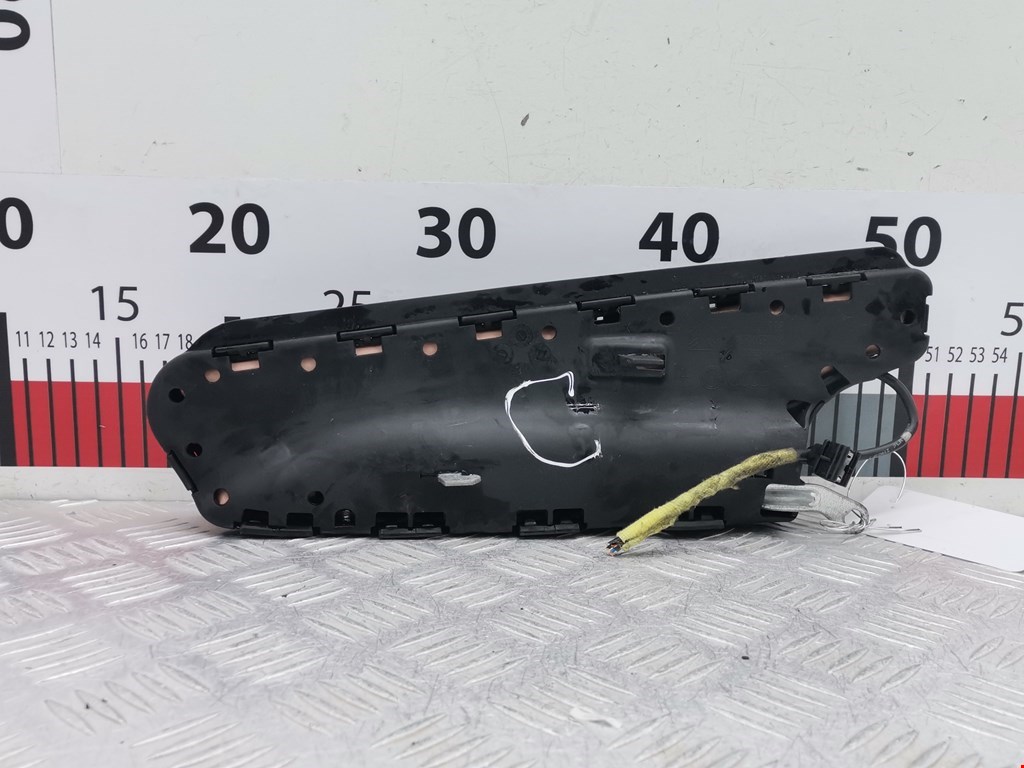 Подушка безопасности боковая (в сиденье) VOLKSWAGEN Passat B6 2005-2011