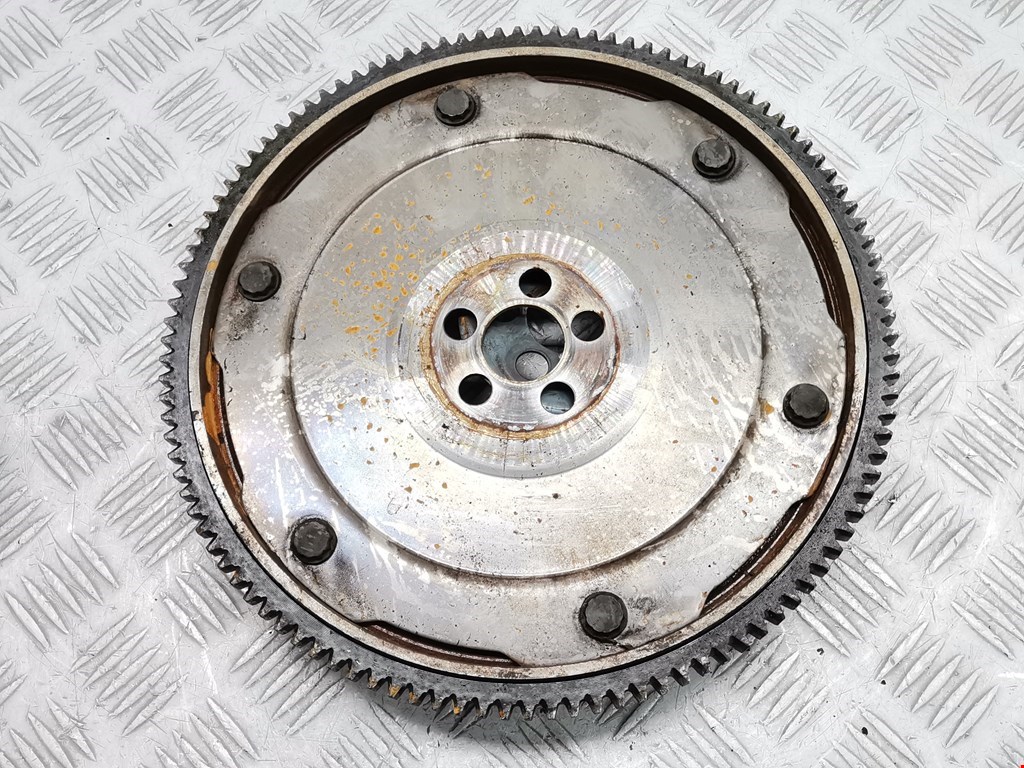 Маховик (демпфер сцепления) MITSUBISHI Colt CJ 1995-2003