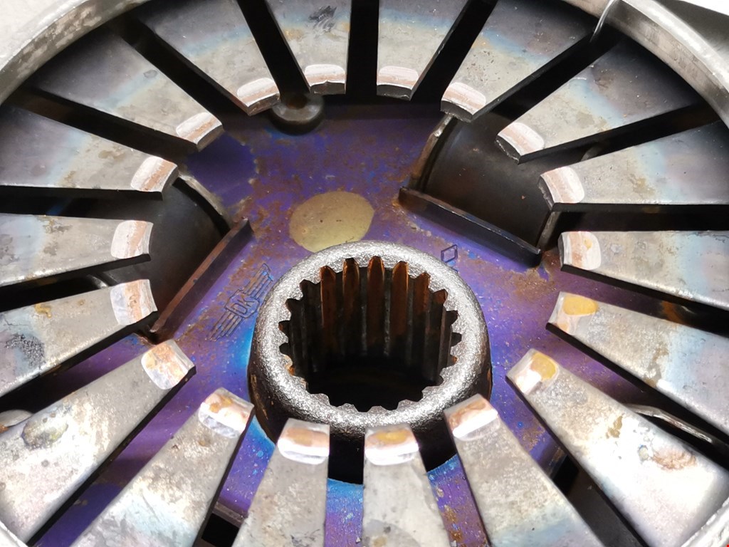 Маховик (демпфер сцепления) MITSUBISHI Colt CJ 1995-2003