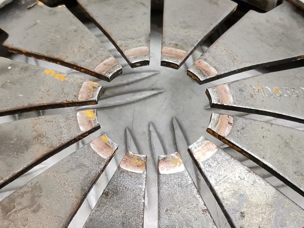 Маховик (демпфер сцепления) FIAT Grande Punto 2005-2009