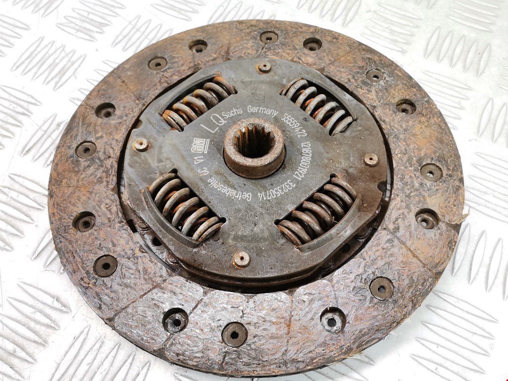 Маховик (демпфер сцепления) OPEL Corsa C 2000-2006