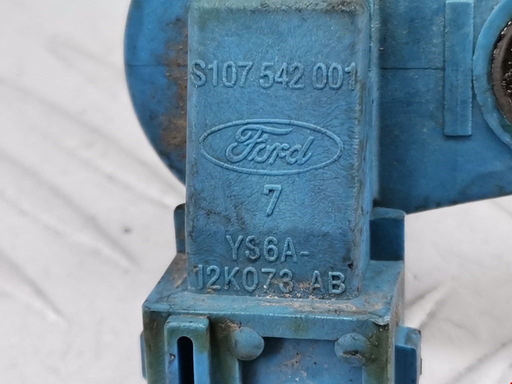 Датчик положения коленвала FORD Fiesta 2001-2008