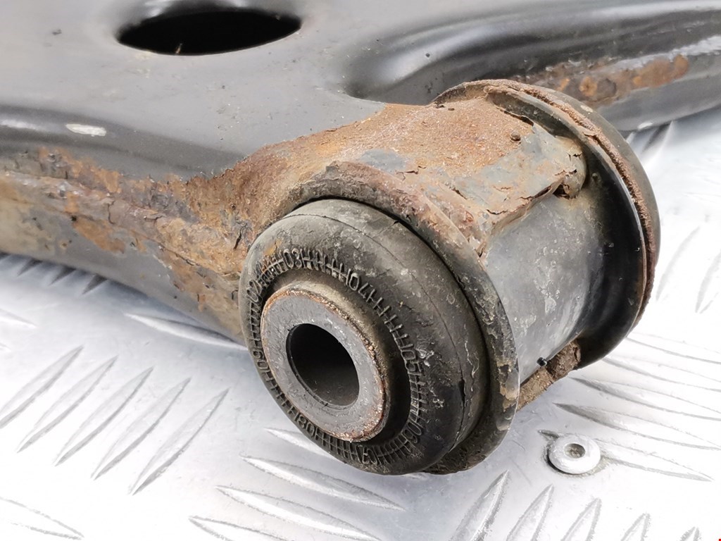 Рычаг передний правый VOLVO V50 I 2004-2012