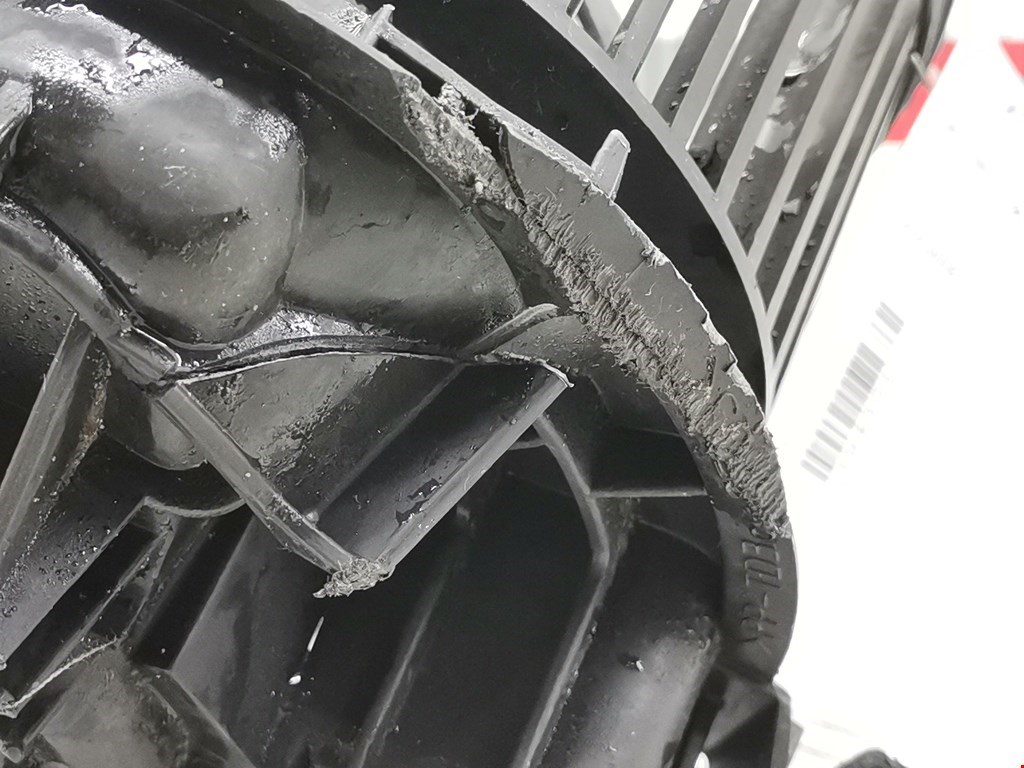 Моторчик (мотор) отопителя салона RENAULT Megane II 2002-2009